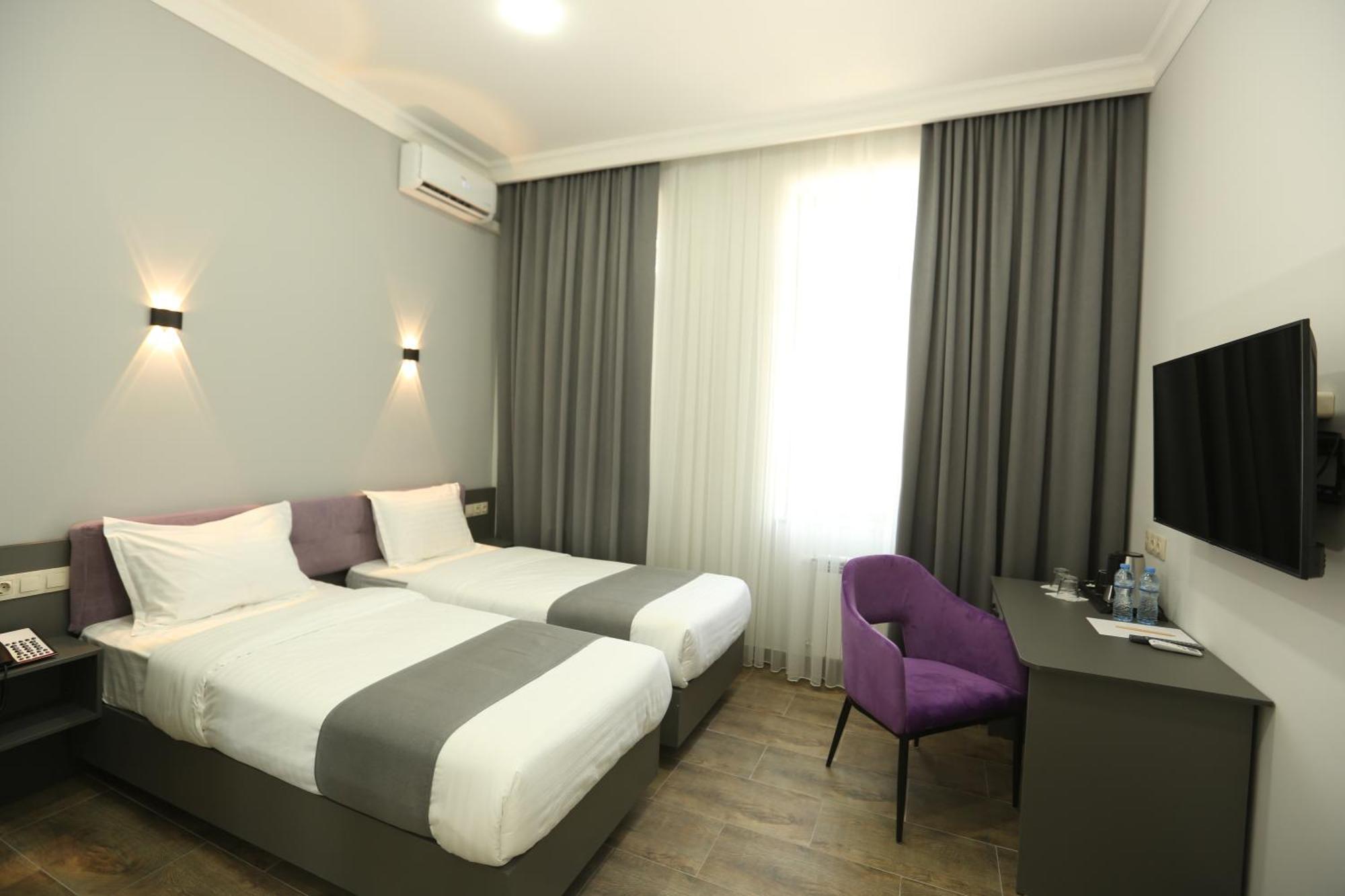 Parklane Hotel Tashkent Esterno foto
