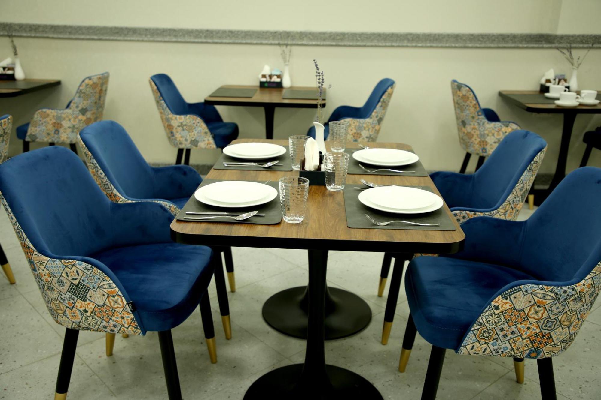 Parklane Hotel Tashkent Esterno foto